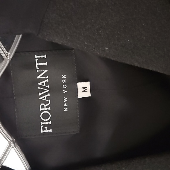 Men's Black Dress Vest - Picture 2 of 3